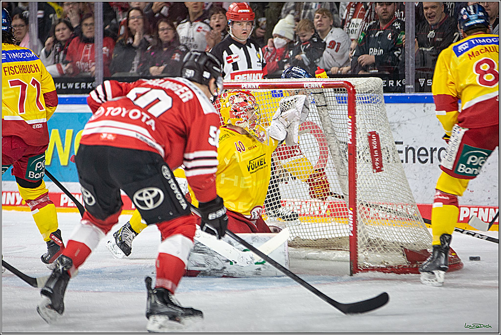PENNY DEL; Koelner Haie- Duesseldorfer EG; Koeln, 16.12.2022